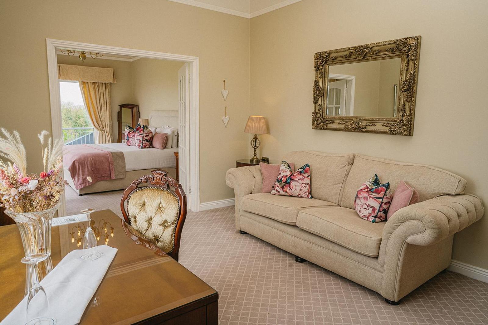 Crover House Hotel & Golf Club Mountnugent Екстер'єр фото