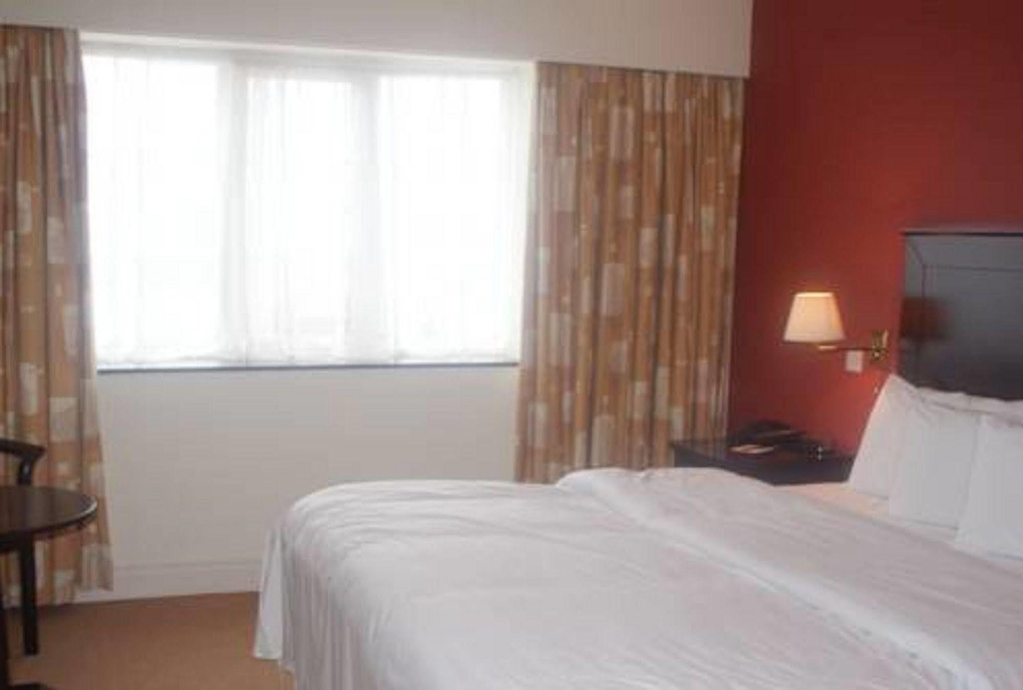 Crover House Hotel & Golf Club Mountnugent Екстер'єр фото