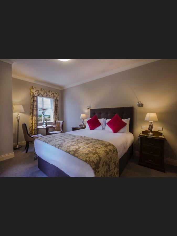 Crover House Hotel & Golf Club Mountnugent Екстер'єр фото
