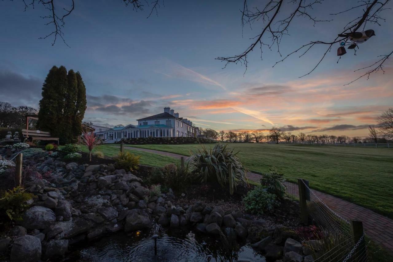 Crover House Hotel & Golf Club Mountnugent Екстер'єр фото